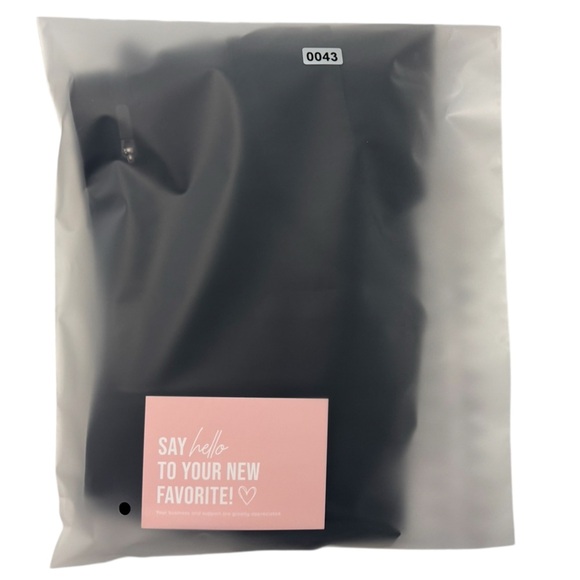 Lululemon Speed Up Short Long *4" Updated Fit in Black - Picture 8 of 8